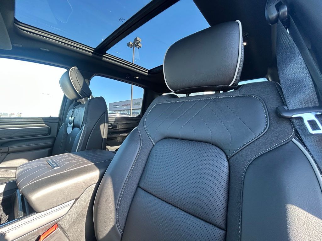 2026 Ram 1500 Limited Crestwood KY