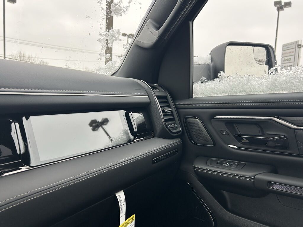 2026 Ram 1500 Limited Crestwood KY