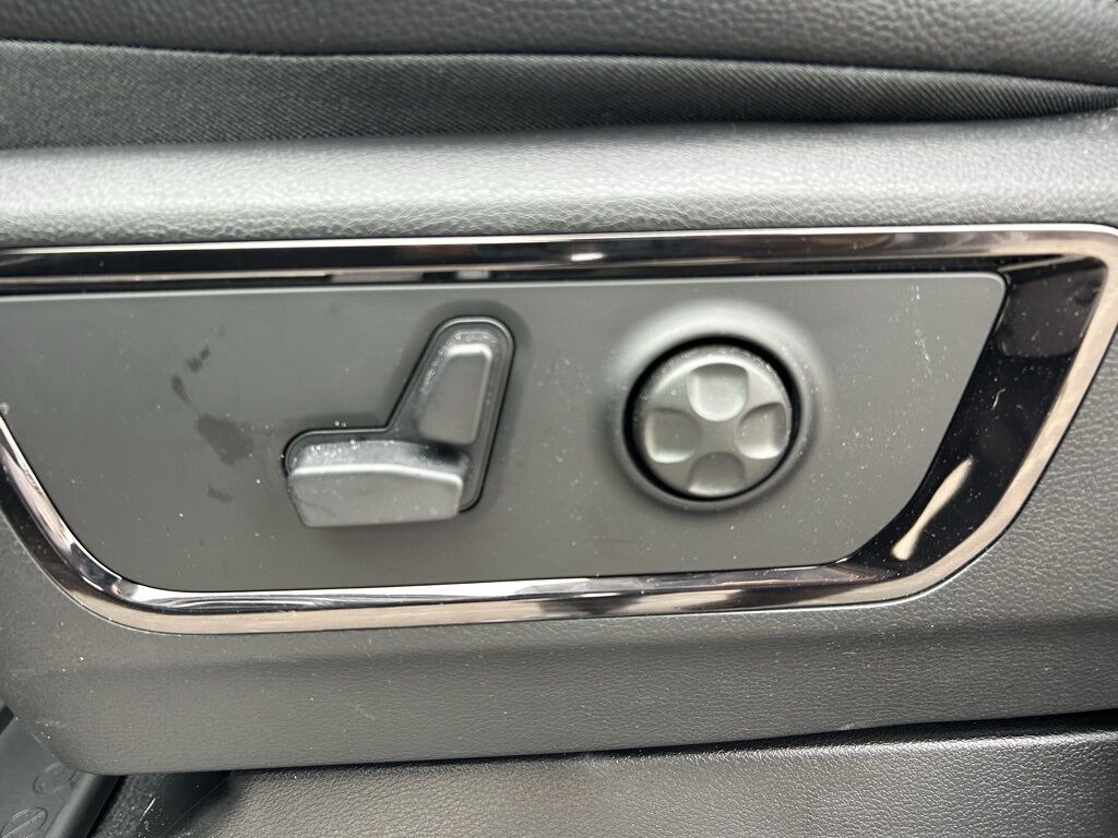 2026 Ram 1500 Limited Crestwood KY