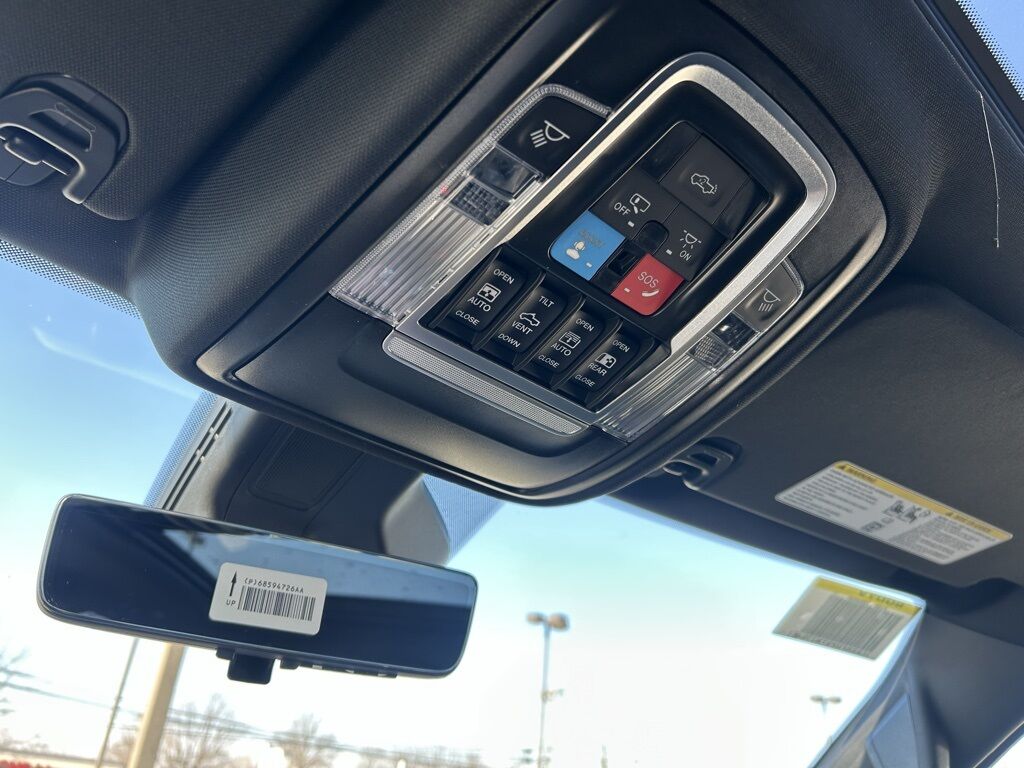 2026 Ram 1500 Limited Crestwood KY