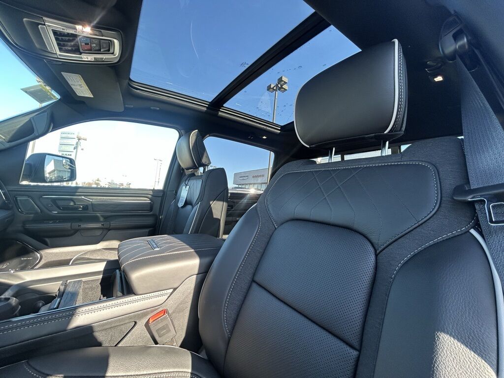 2026 Ram 1500 Limited Crestwood KY