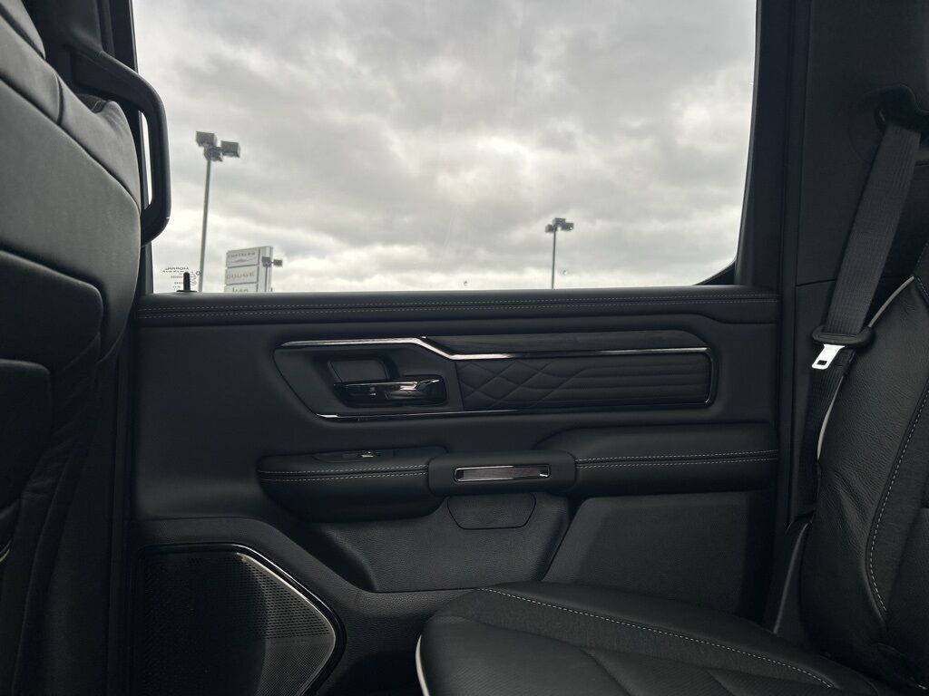 2026 Ram 1500 Limited Crestwood KY