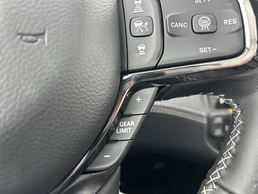 2026 Ram 1500 Limited Crestwood KY