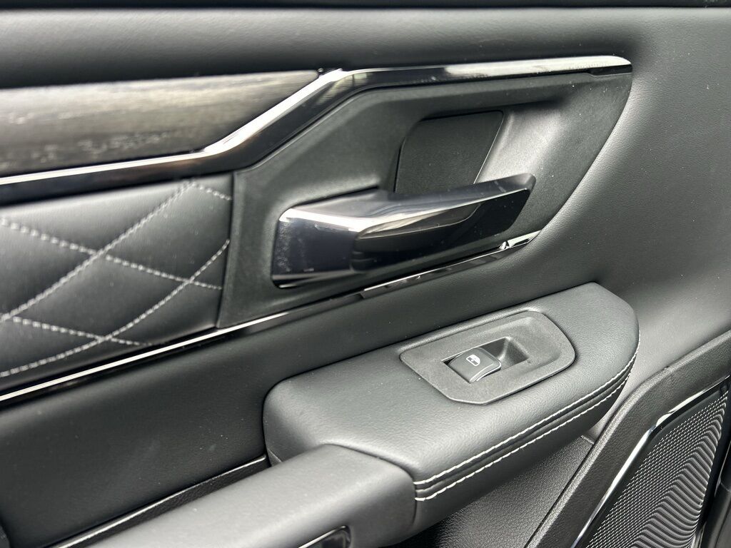 2026 Ram 1500 Limited Crestwood KY