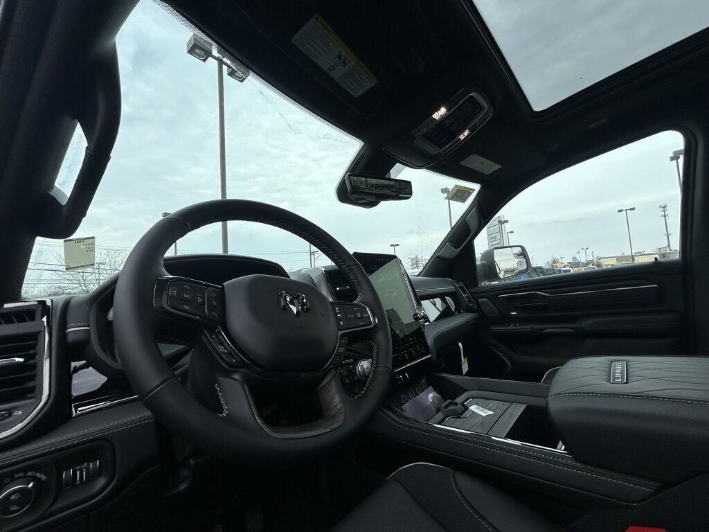 2026 Ram 1500 Limited Crestwood KY