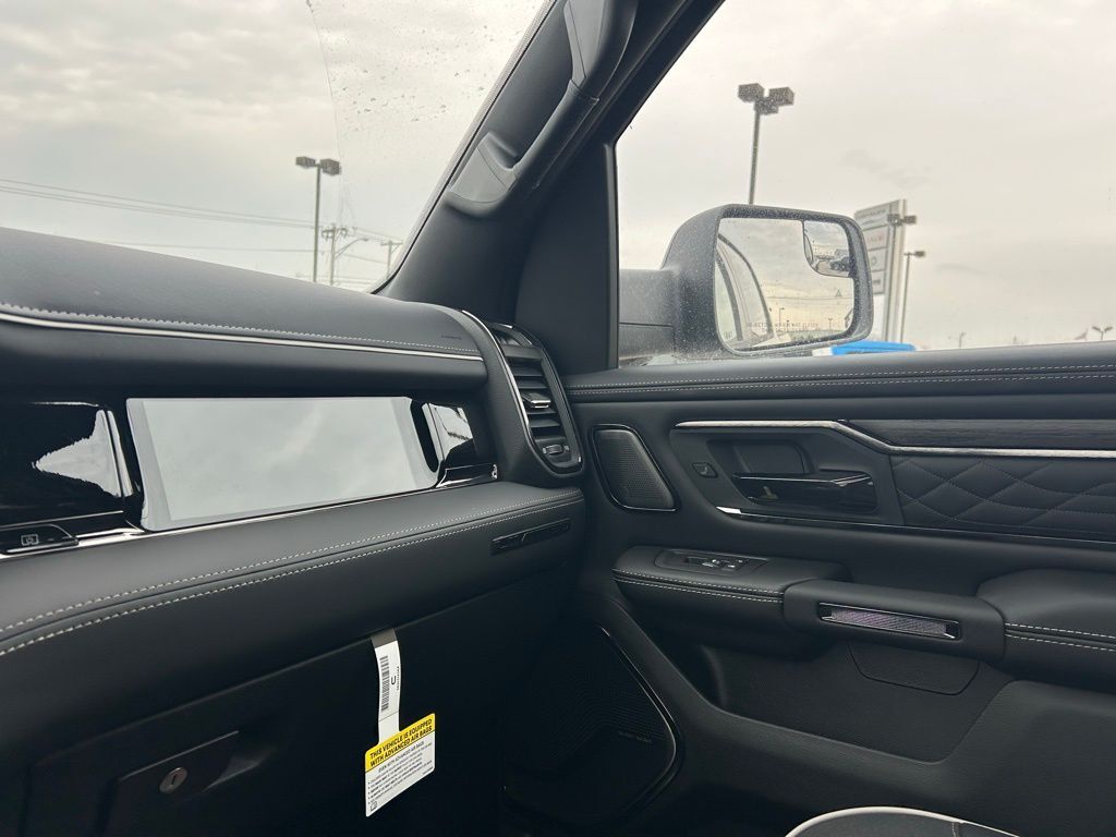 2026 Ram 1500 Limited Crestwood KY