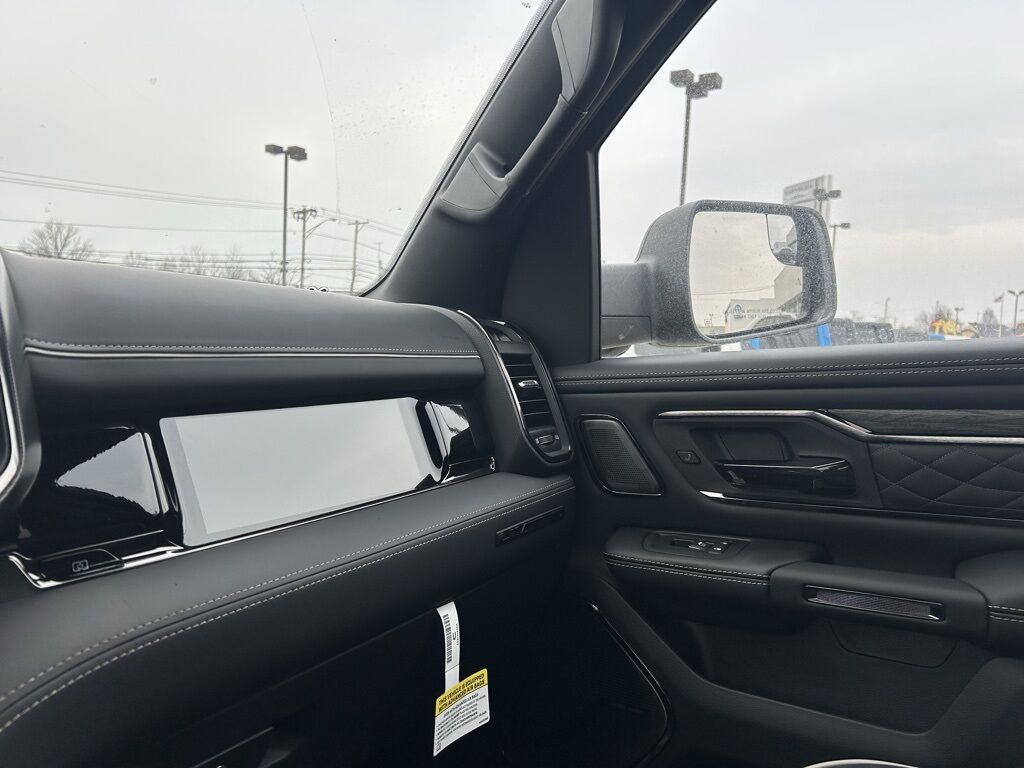 2026 Ram 1500 Limited Crestwood KY