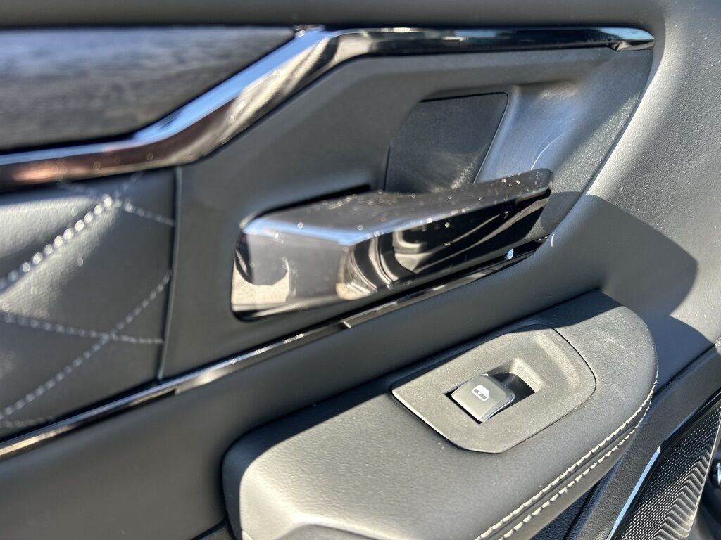 2026 Ram 1500 Limited Crestwood KY