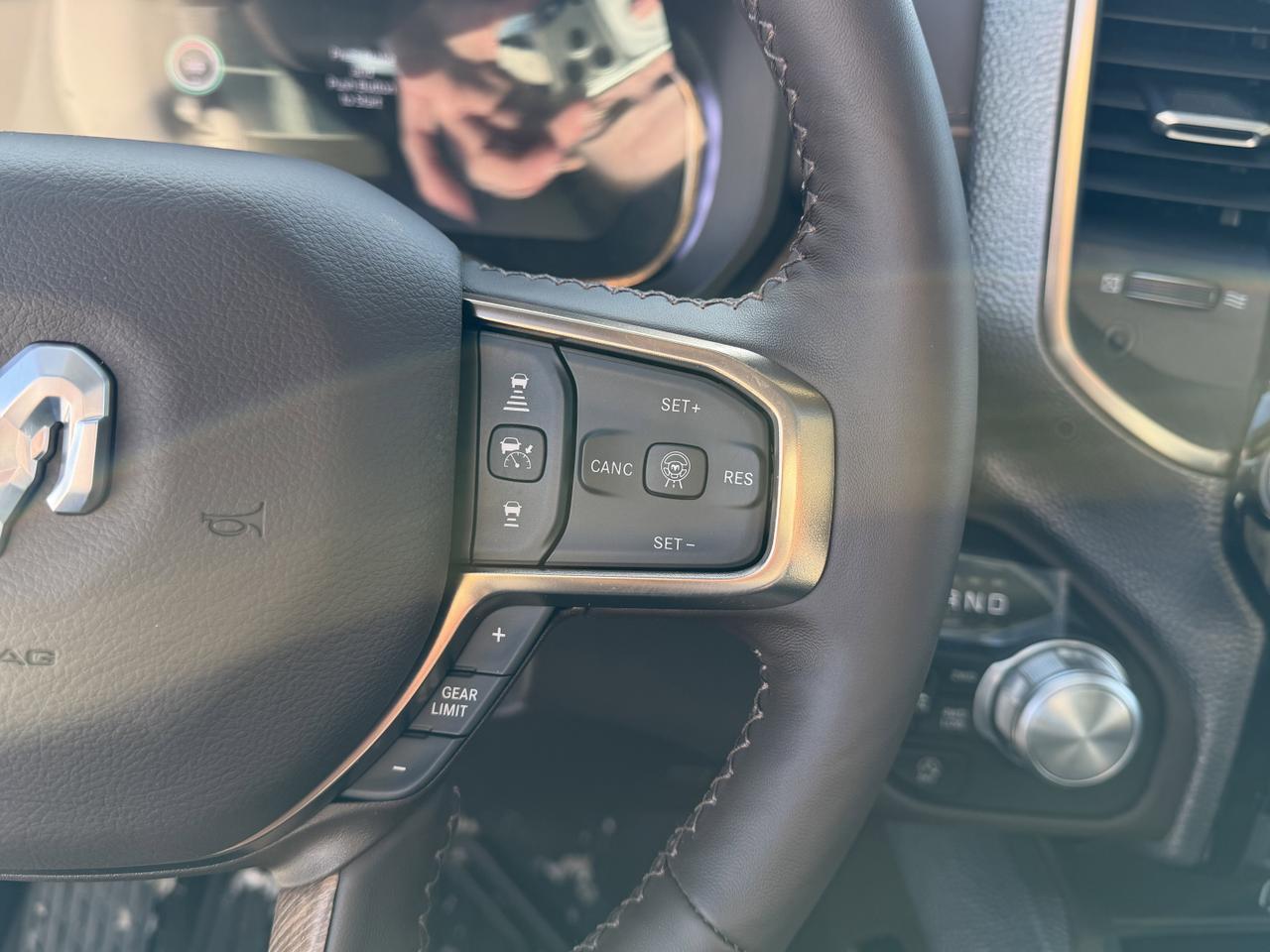 2026 Ram 1500 Limited Longhorn Crew Cab 4x4 | 3L Twin Turbo | NAV | Heated Seats | Backup Camera | Towing Prep Redwater AB