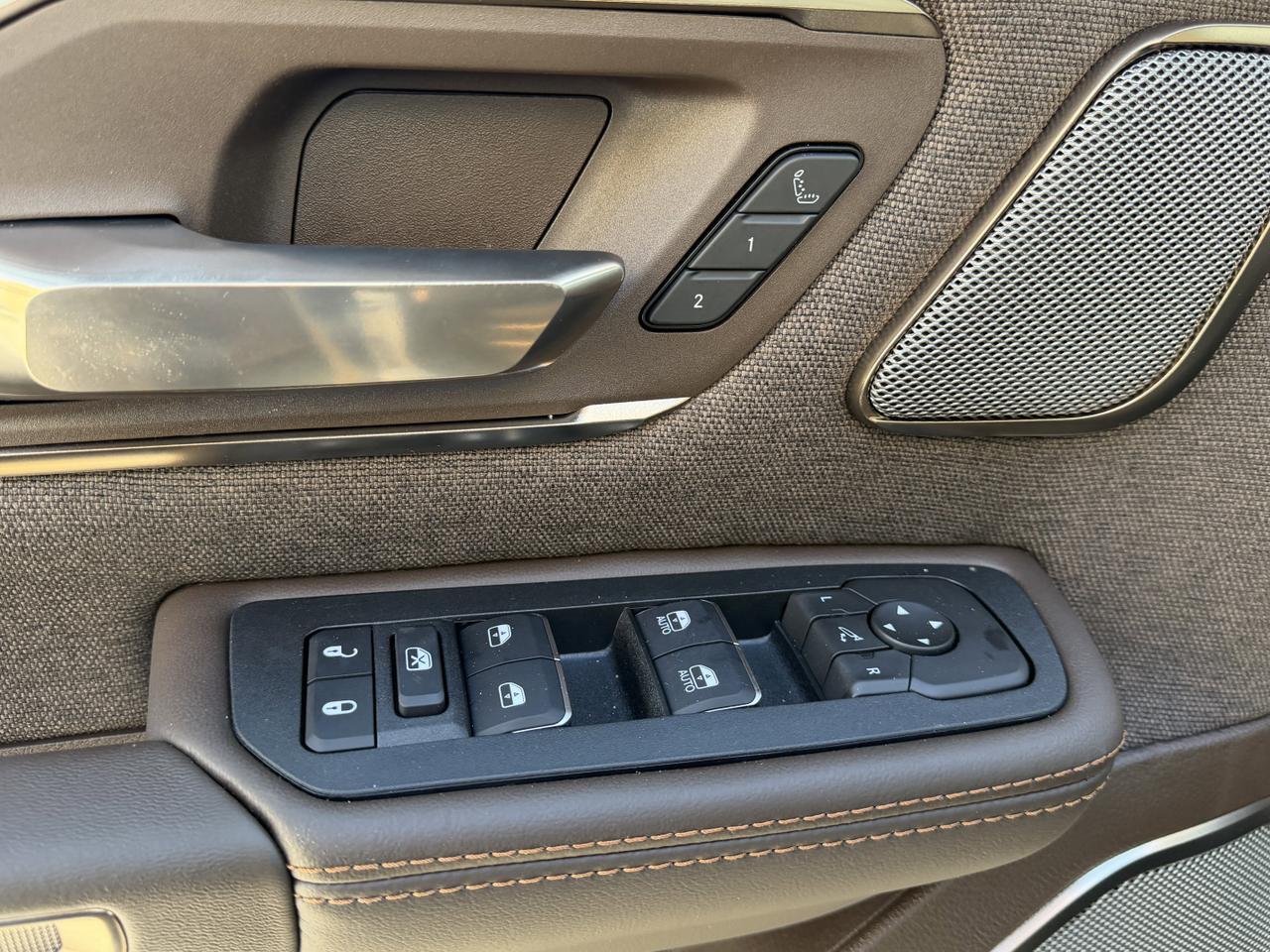 2026 Ram 1500 Limited Longhorn Crew Cab 4x4 | 3L Twin Turbo | NAV | Heated Seats | Backup Camera | Towing Prep Redwater AB