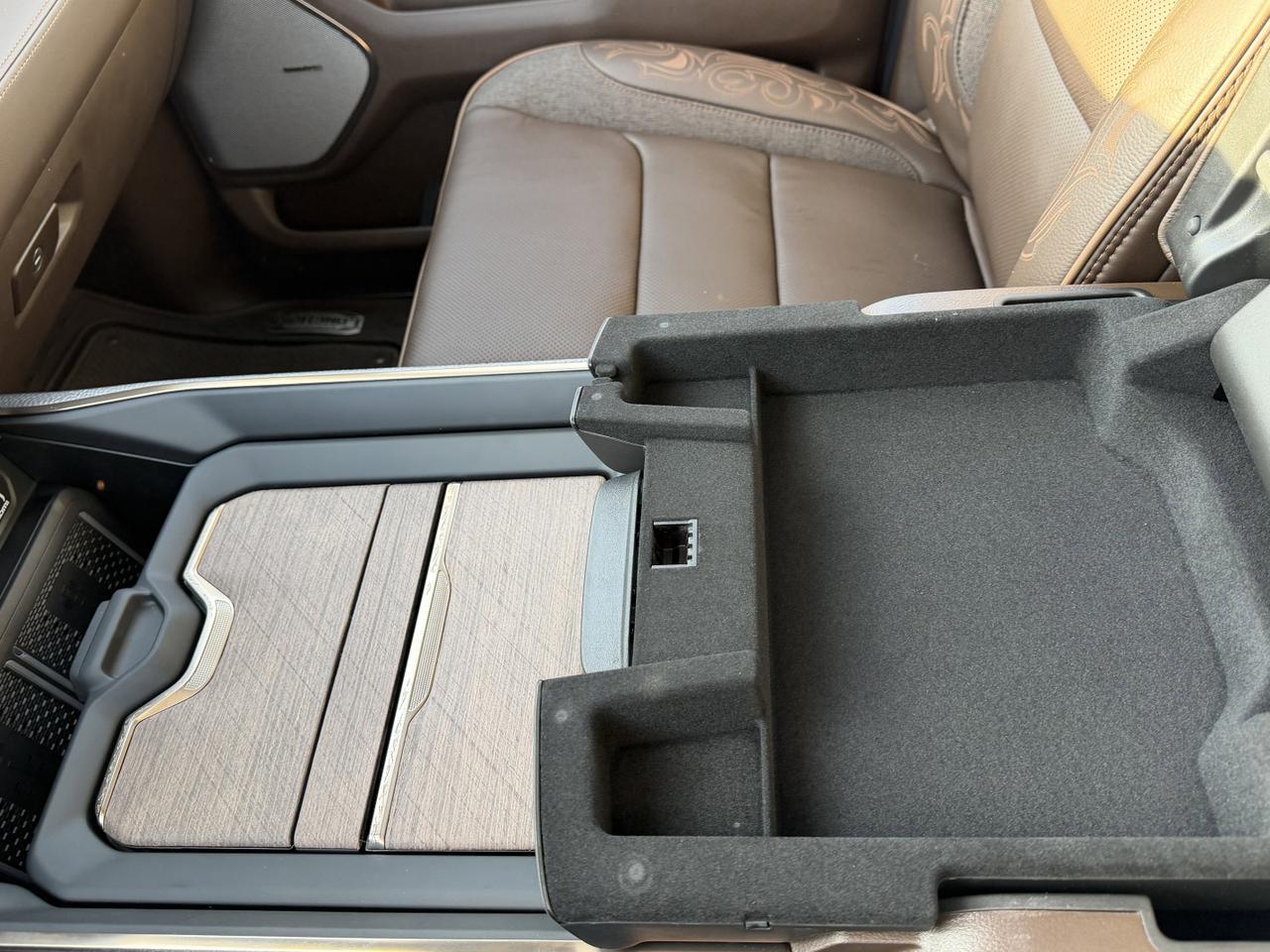 2026 Ram 1500 Longhorn Crew Cab 4x4 | 3L Twin Turbo | NAV | Heated Seats | Backup Camera | Towing Prep Redwater AB