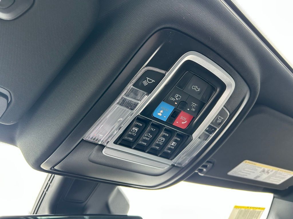 2026 Ram 1500 Rebel Crestwood KY