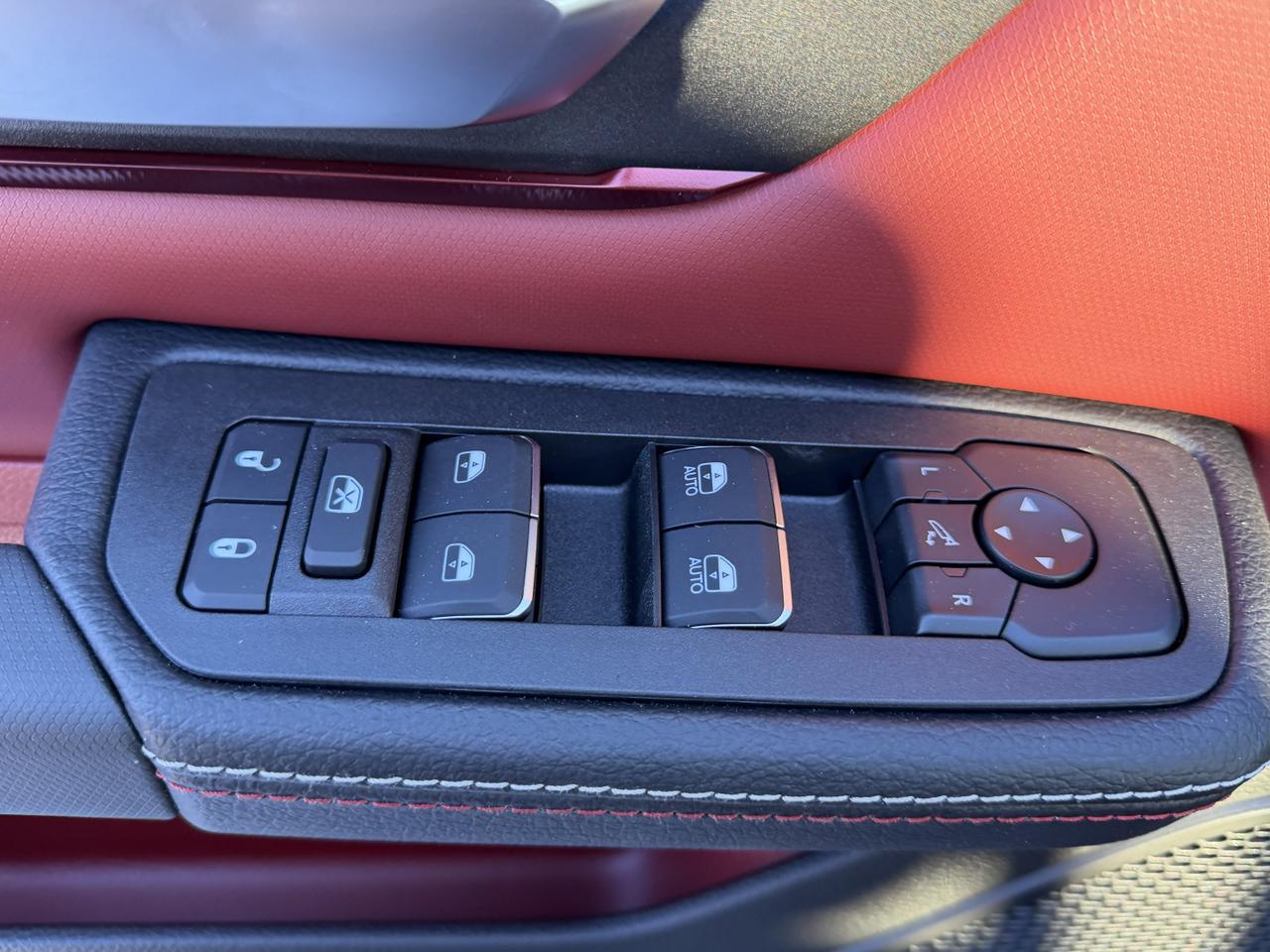 2026 Ram 1500 Rebel Crew Cab 4x4 | 3L Hurricane | Forged Blue | Remote Tailgate | Wireless Charging Pad Redwater AB