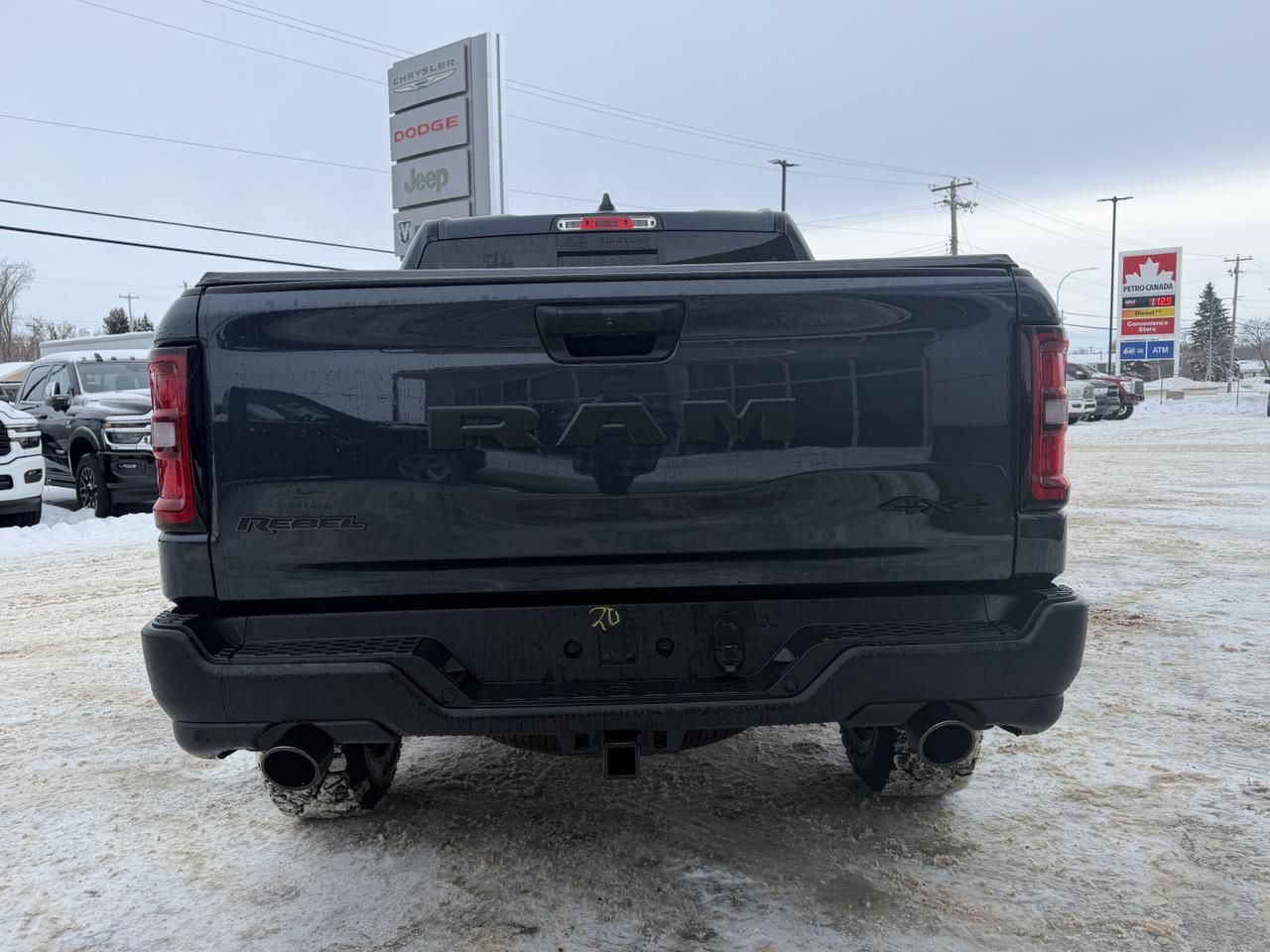 2026 Ram 1500 Rebel Crew Cab 4x4 | 3L Twin Turbo | NAV | Remote Start | Towing | Rearview Camera | Cloth Seats Redwater AB