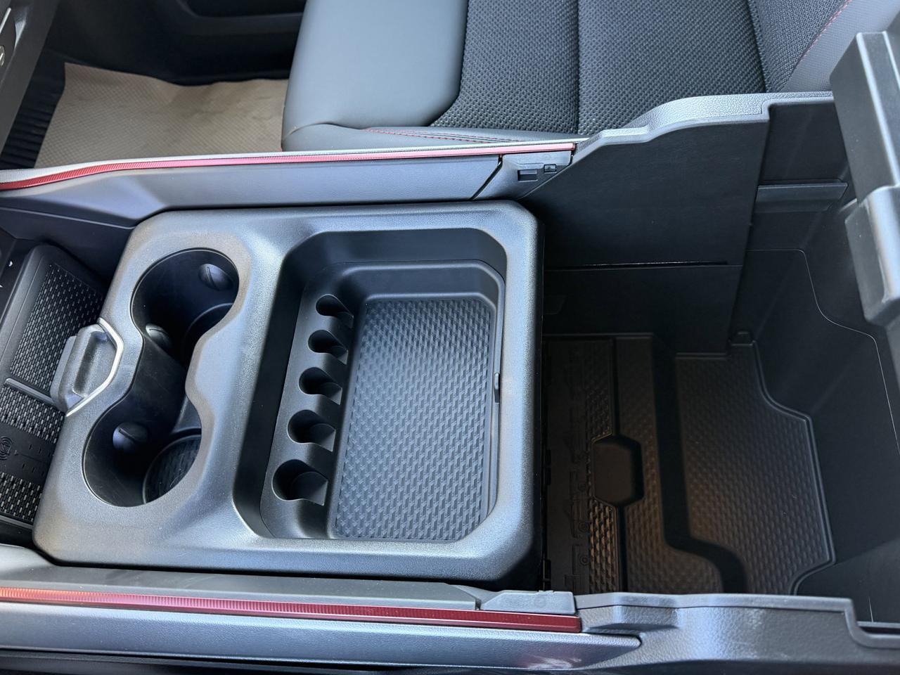 2026 Ram 1500 Rebel Crew Cab 4x4 | 3L Twin Turbo | NAV | Remote Start | Towing | Rearview Camera | Cloth Seats Redwater AB