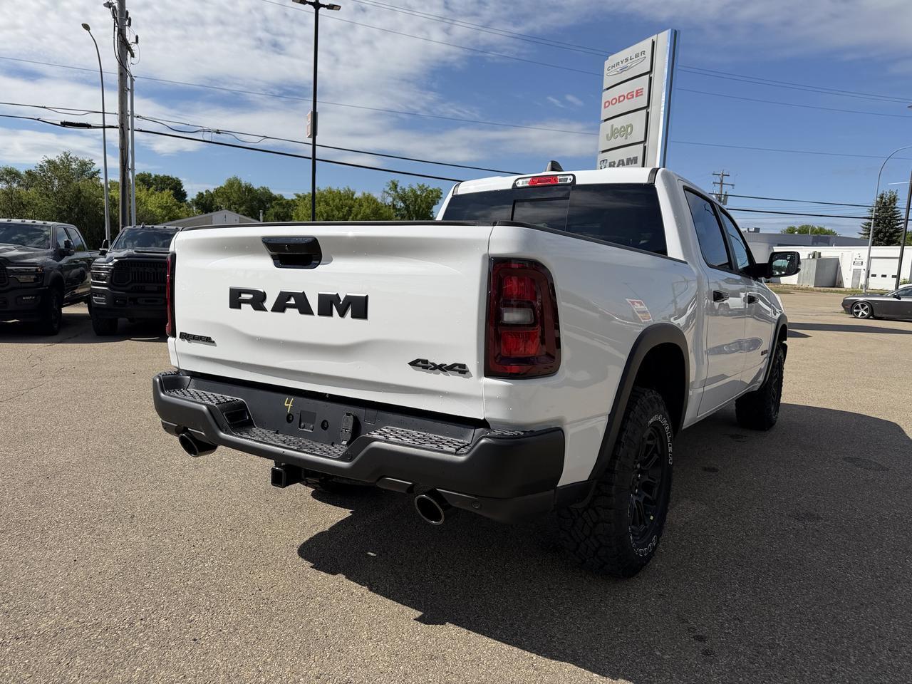 2026 Ram 1500 Rebel Crew Cab 4x4 | HEMI V8 | NAV | Pano Sunroof | Heated Vented Leather Seats | eTorque Redwater AB