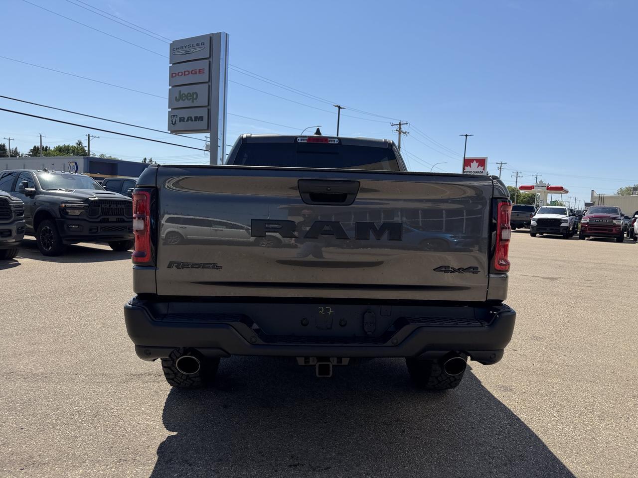 2026 Ram 1500 Rebel Crew Cab 4x4 | HEMI V8 | eTorque Hybrid | Black Red Interior | NAV | Heated Seats | Towing Redwater AB