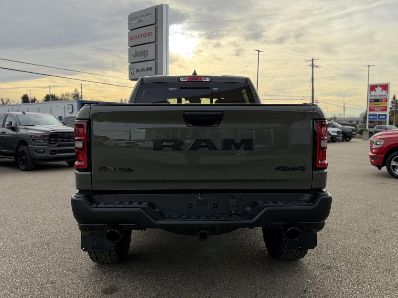 2026 Ram 1500 Rebel Crew Cab 4x4 | Rig Ready RAM - Shake n Bake | Leather | Pano Sunroof | NAV | Heated Vented Sea Redwater AB