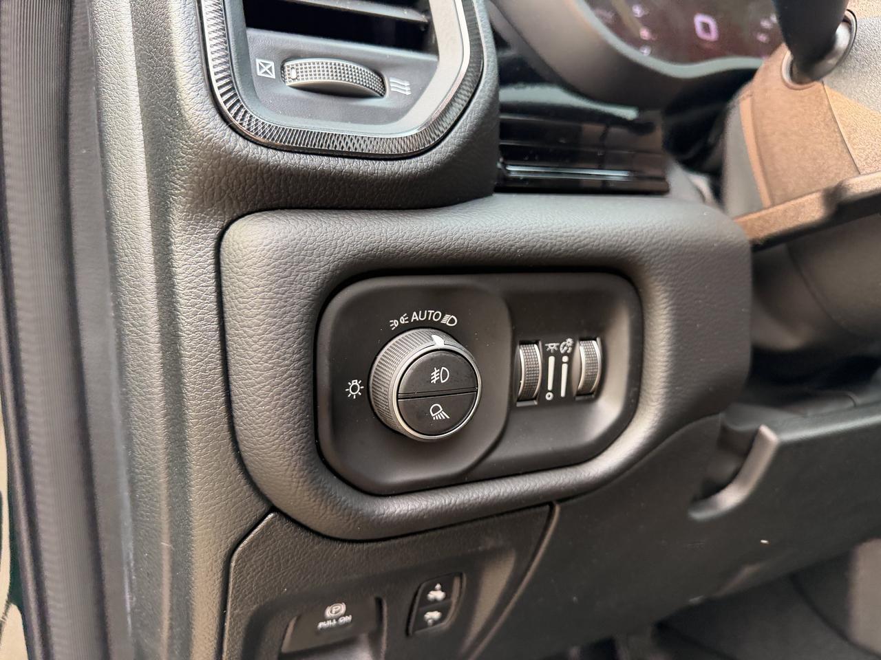 2026 Ram 1500 Rebel Crew Cab 4x4 | Serrano Green | NAV | Panoramic Sunroof | Luxury Leather | Heated Vented Redwater AB