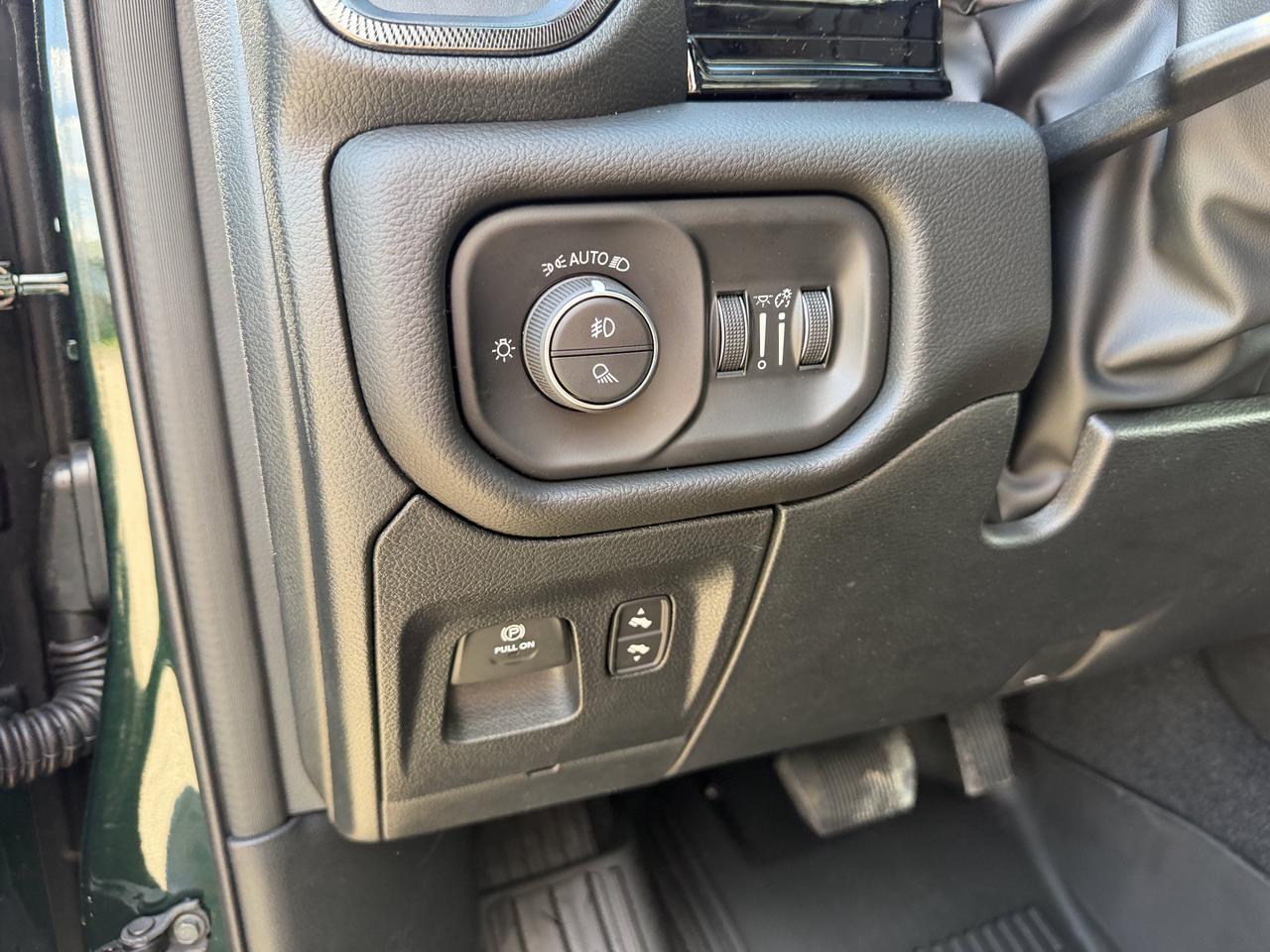 2026 Ram 1500 Rebel Crew Cab 4x4 | Serrano Green | eTorque Hybrid | NAV | Pano Sunroof | Heated Vented Leather Redwater AB