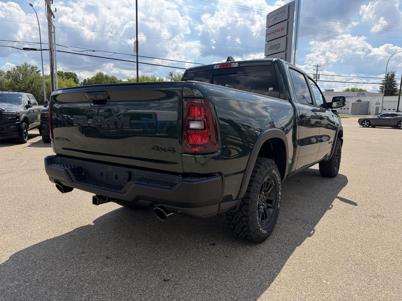 2026 Ram 1500 Rebel Crew Cab 4x4 | Serrano Green | eTorque Hybrid | NAV | Pano Sunroof | Heated Vented Leather Redwater AB