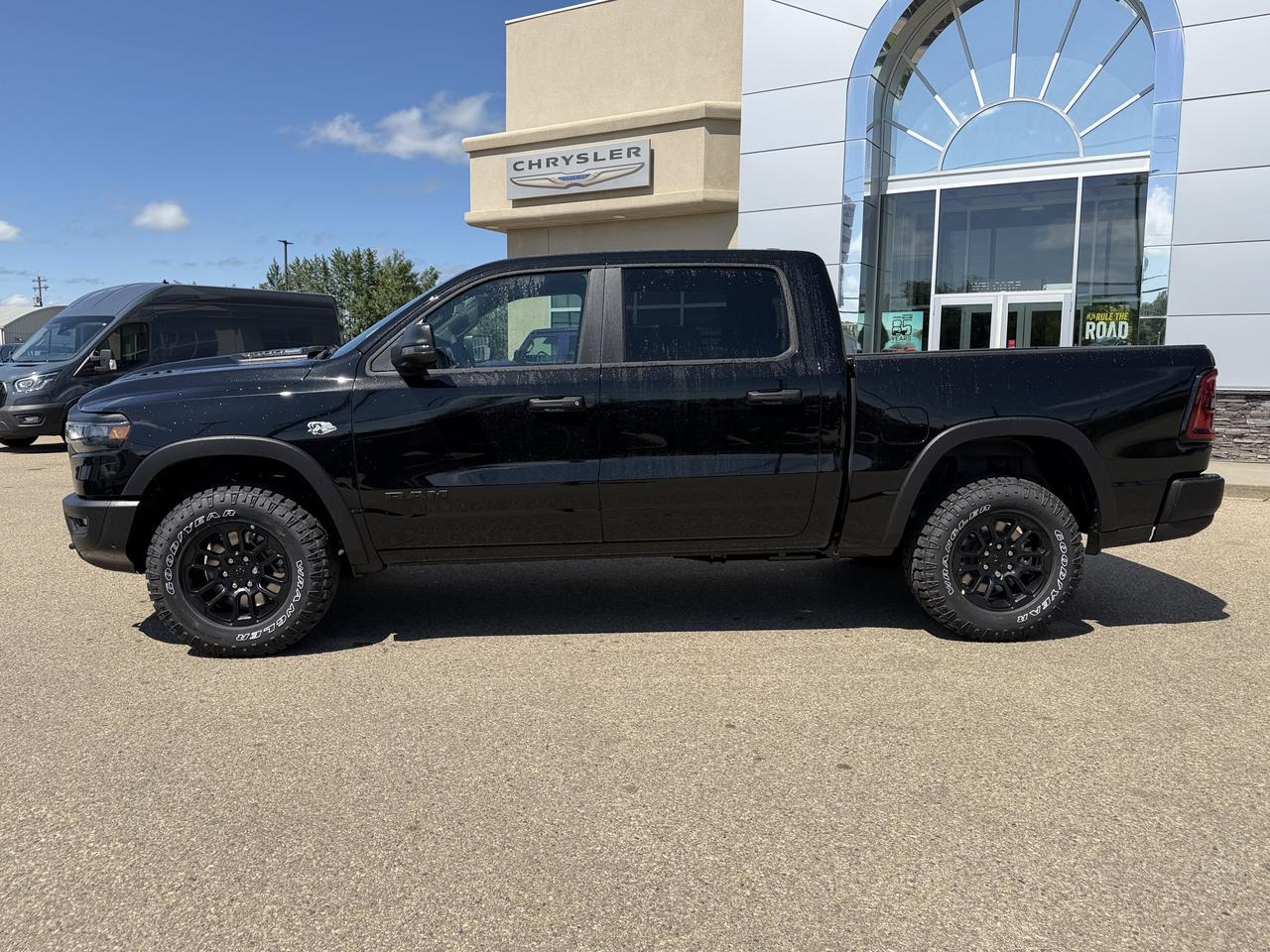 2026 Ram 1500 Rebel Crew Cab 4x4 | V8 Hybrid | 12IN Display | NAV | Backup Camera | Off-Road Suspension Redwater AB
