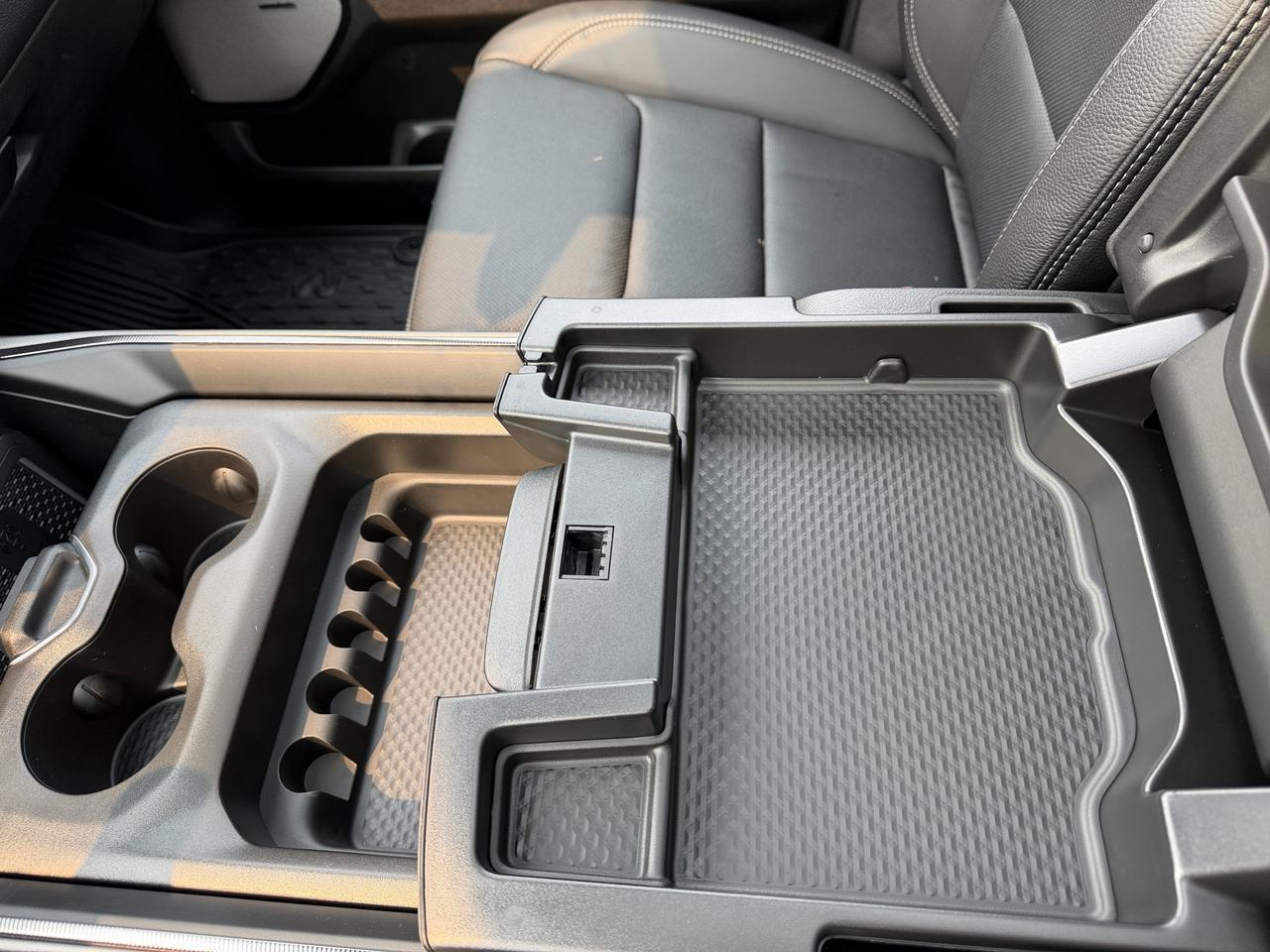 2026 Ram 1500 Rebel Crew Cab 4x4 | V8 Hybrid | NAV | 12IN Display | Apple CarPlay | Trailer Brake Control Redwater AB