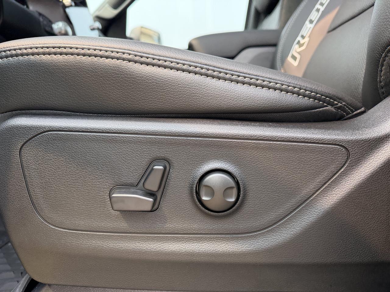 2026 Ram 1500 Rebel Crew Cab 4x4 | V8 Hybrid | NAV | 12IN Display | Apple CarPlay | Trailer Brake Control Redwater AB
