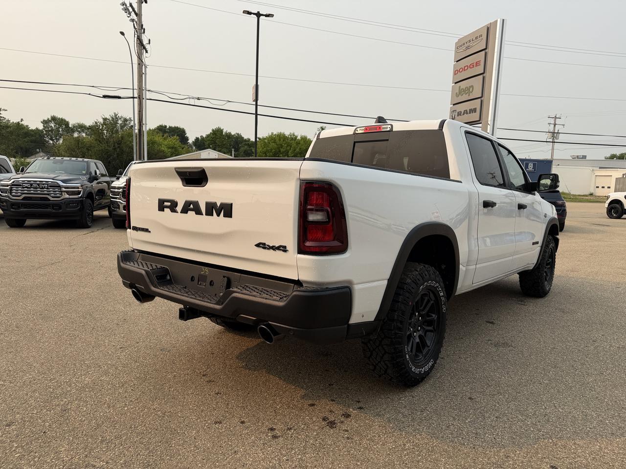 2026 Ram 1500 Rebel Crew Cab 4x4 | V8 Hybrid | Off-Road Suspension | Touchscreen Display | NAV Redwater AB