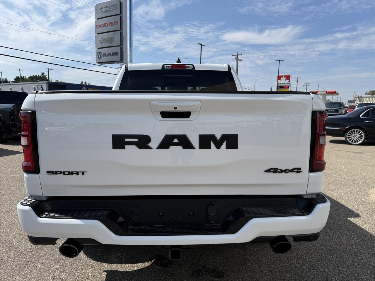 2026 Ram 1500 Sport Crew Cab 4x4 | 3L Hurricane | 12IN Display | Heated Vented Seats | Remote Start | Backup Cam Redwater AB