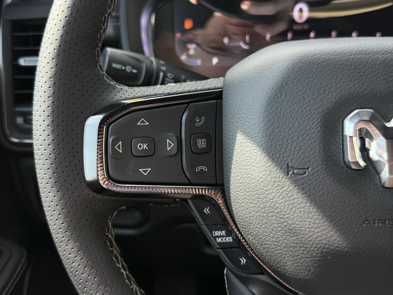 2026 Ram 1500 Sport Crew Cab 4x4 | 3L Hurricane | 12IN Display | Heated Vented Seats | Remote Start | Backup Cam Redwater AB
