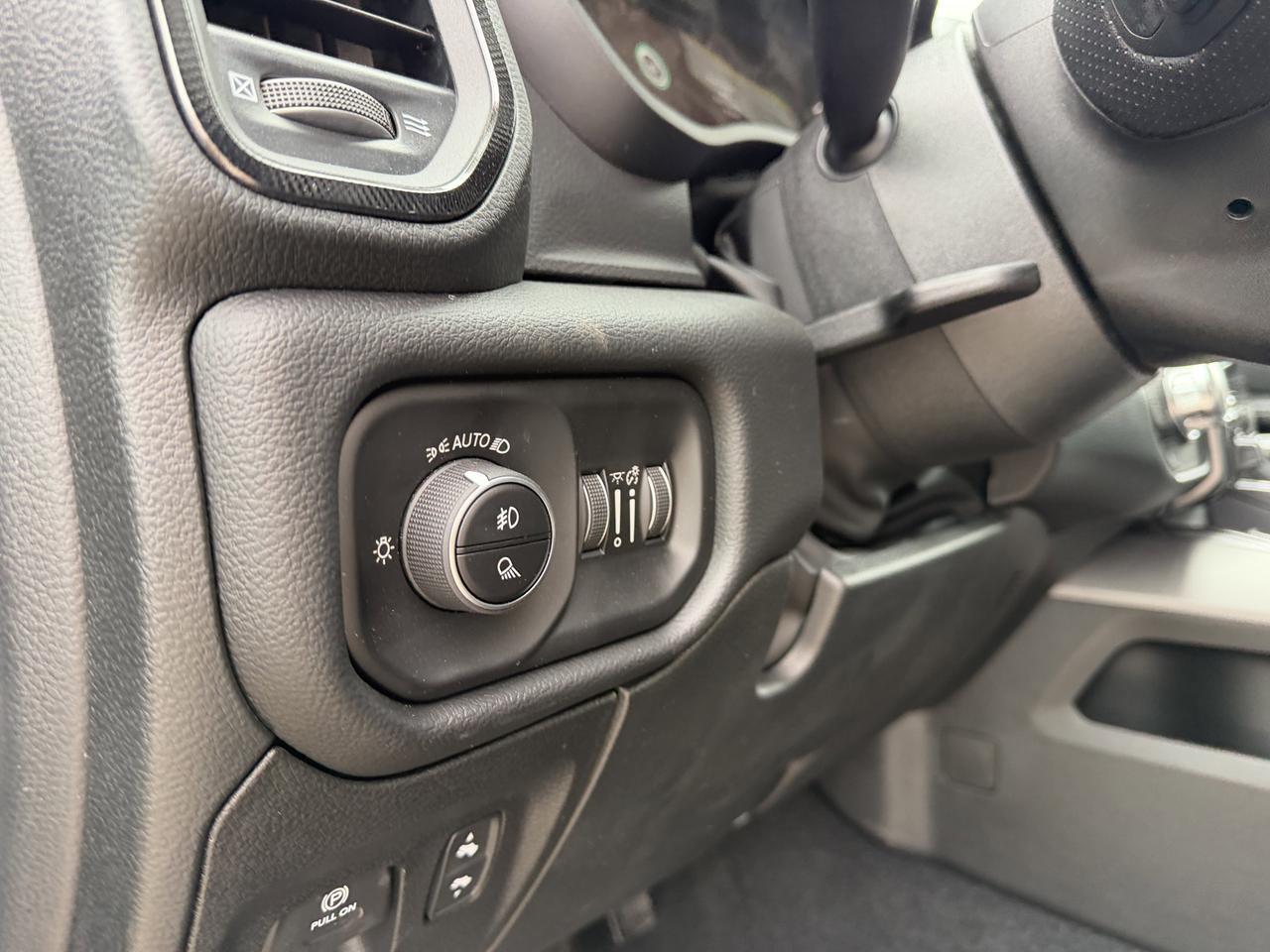 2026 Ram 1500 Sport Crew Cab 4x4 | 3L Hurricane | 12IN Display | NAV | Heated Seats | Remote Start | 20IN Wheels Redwater AB