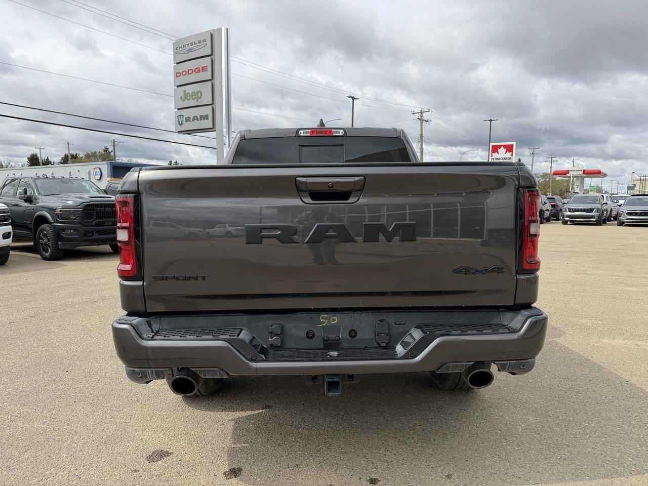 2026 Ram 1500 Sport Crew Cab 4x4 | 3L Hurricane | 12IN Display | NAV | Heated Seats | Remote Start | 20IN Wheels Redwater AB