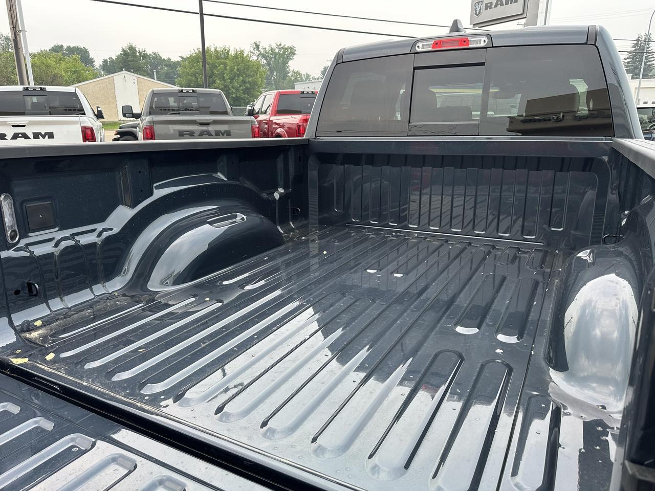 2026 Ram 1500 Sport Crew Cab 4x4 | 3L Hurricane | 12IN Touchscreen | NAV | Heated Vented Leather | Pano Sunroof Redwater AB