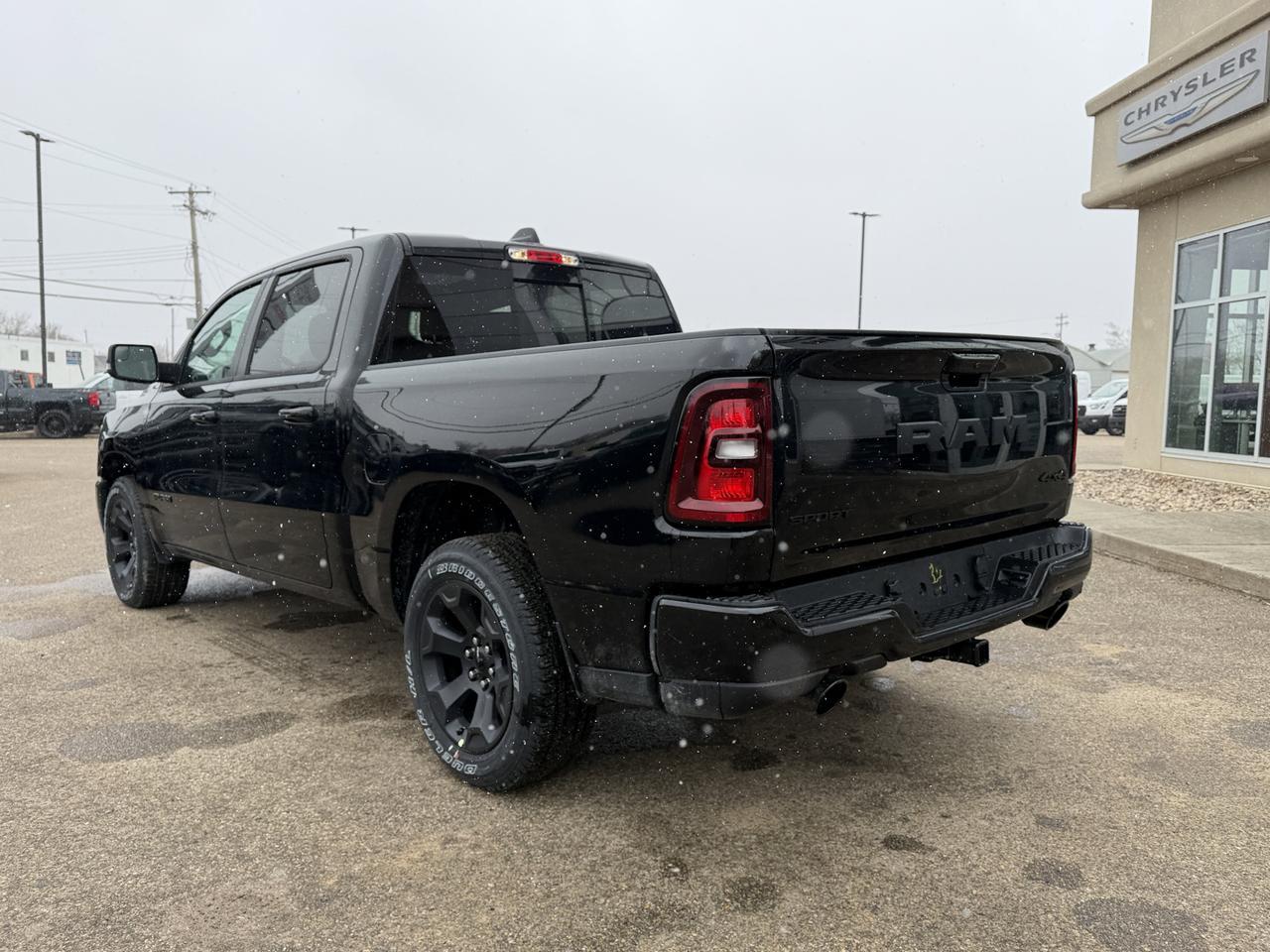 2026 Ram 1500 Sport Crew Cab 4x4 | Hurricane Twin Turbo | Diamond Black | Dual-Pane Panoramic Sunroof | 12IN NAV Redwater AB