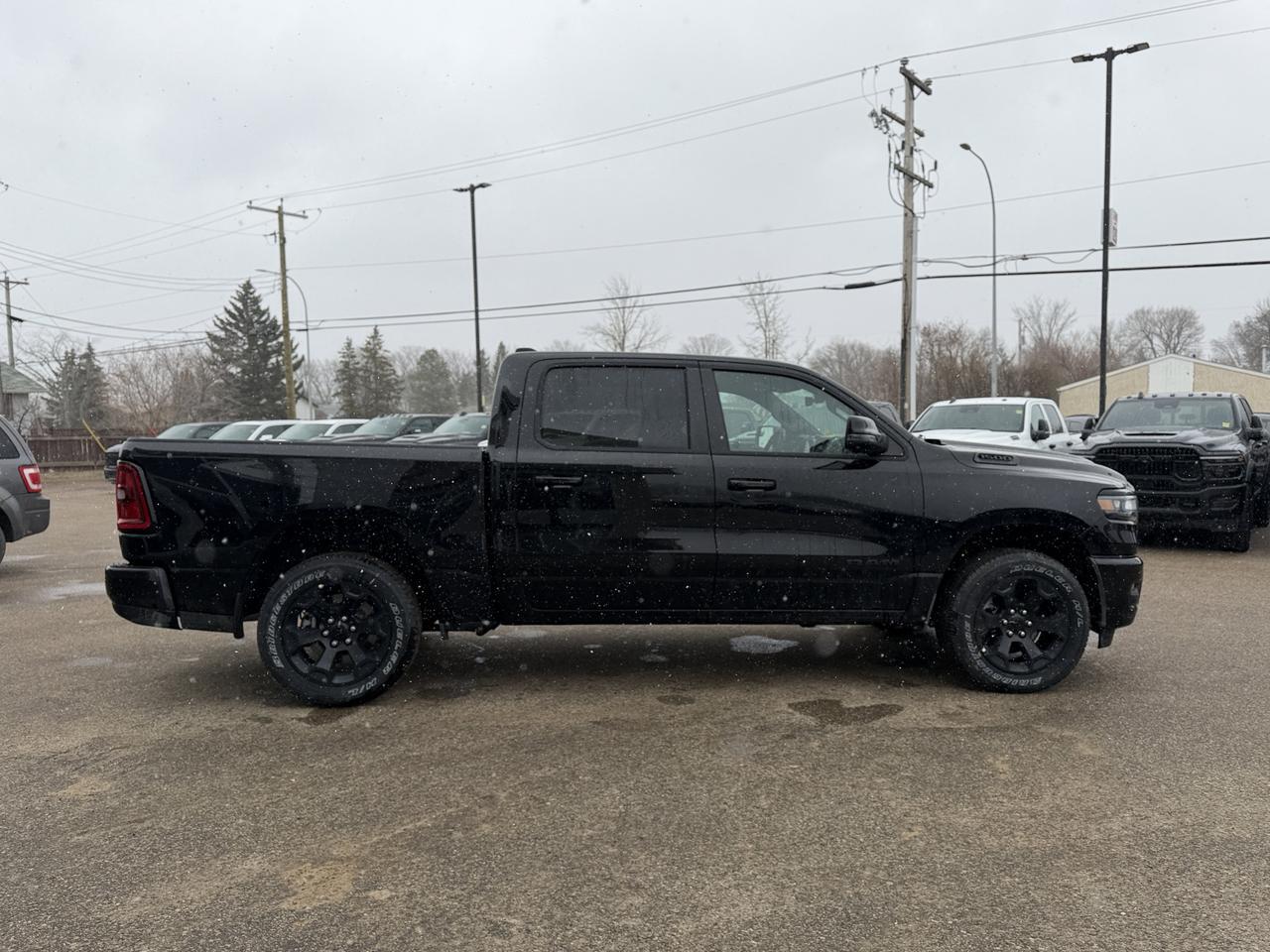 2026 Ram 1500 Sport Crew Cab 4x4 | Hurricane Twin Turbo | Diamond Black | Dual-Pane Panoramic Sunroof | 12IN NAV Redwater AB