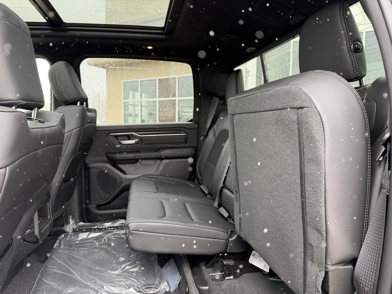 2026 Ram 1500 Sport Crew Cab 4x4 | Hurricane Twin Turbo | Diamond Black | Dual-Pane Panoramic Sunroof | 12IN NAV Redwater AB