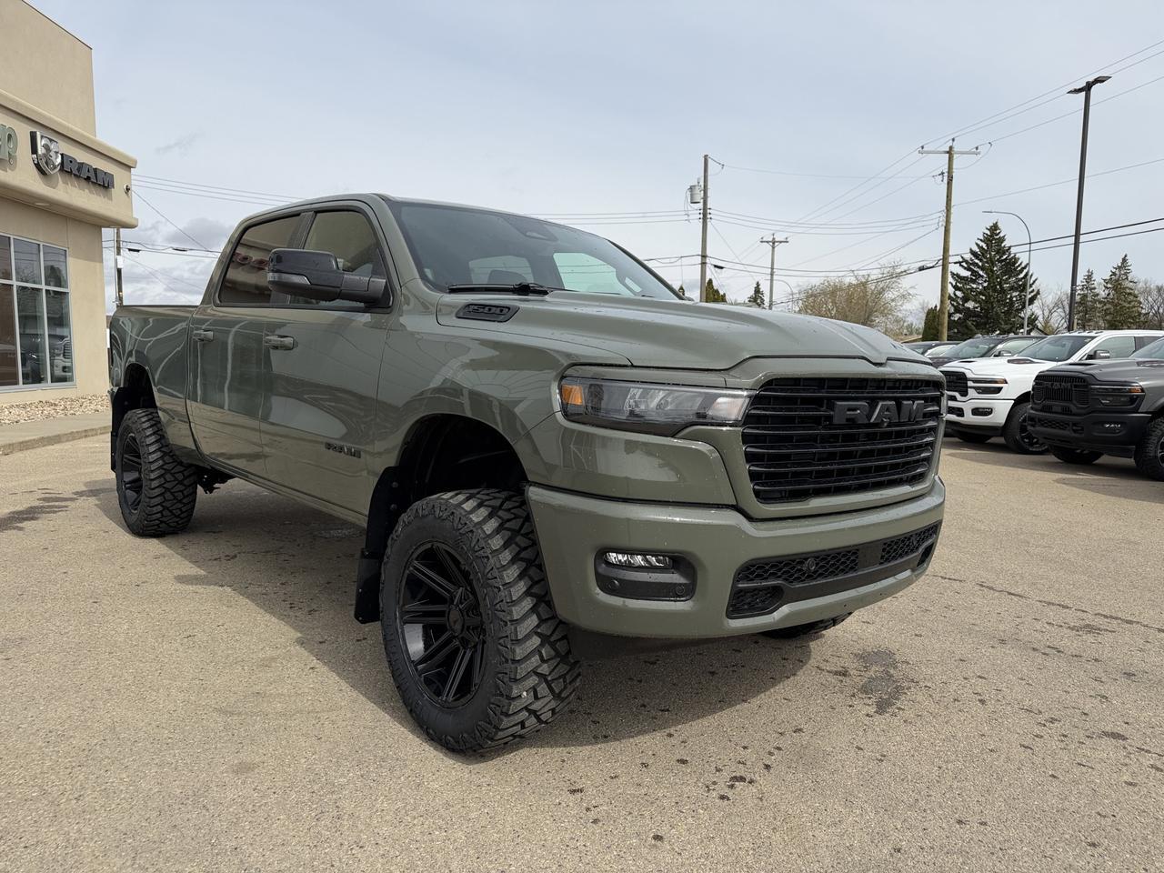 2026 Ram 1500 Sport Crew Cab 4x4 | Rig Ready Ram | 3L Twin Turbo | 12IN Touchscreen | NAV | Heated Seats Redwater AB