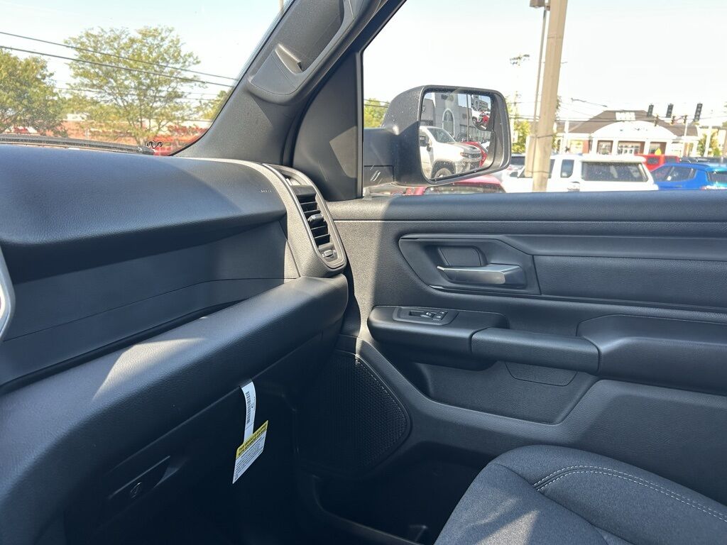 2026 Ram 1500 Tradesman Crestwood KY