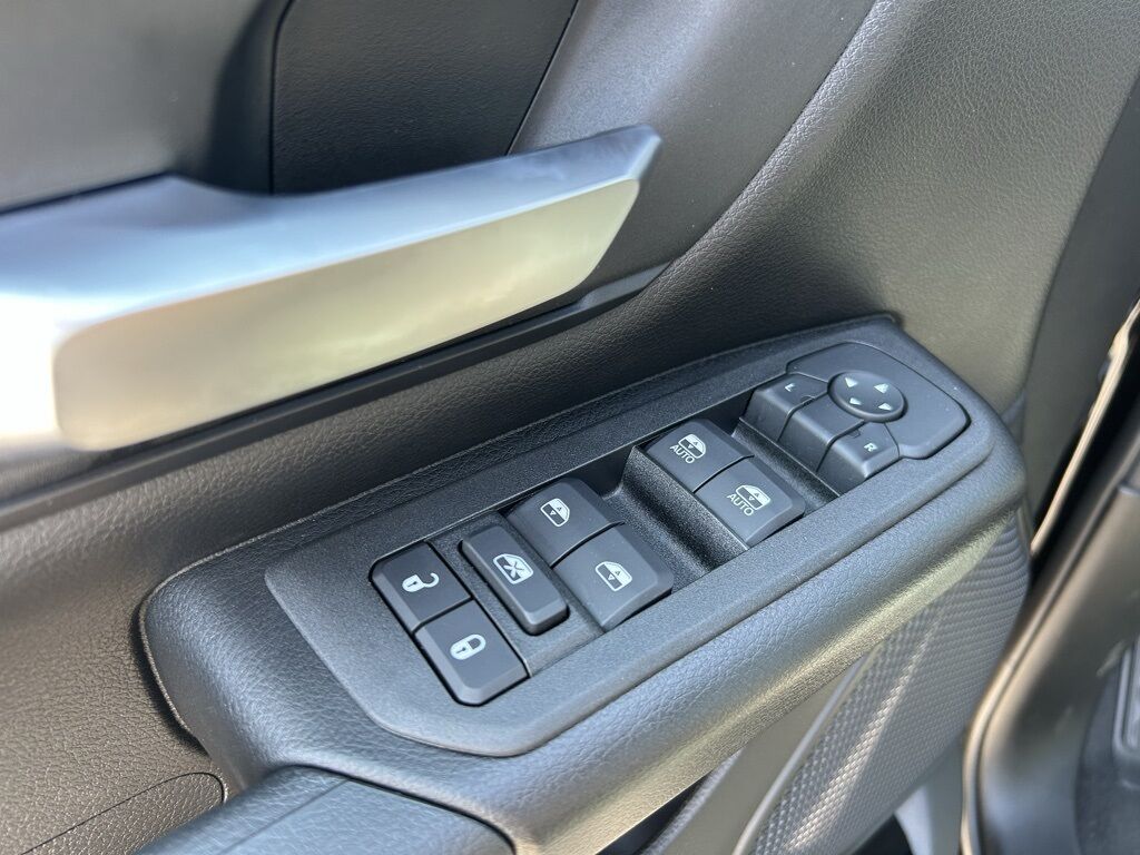 2026 Ram 1500 Tradesman Crestwood KY