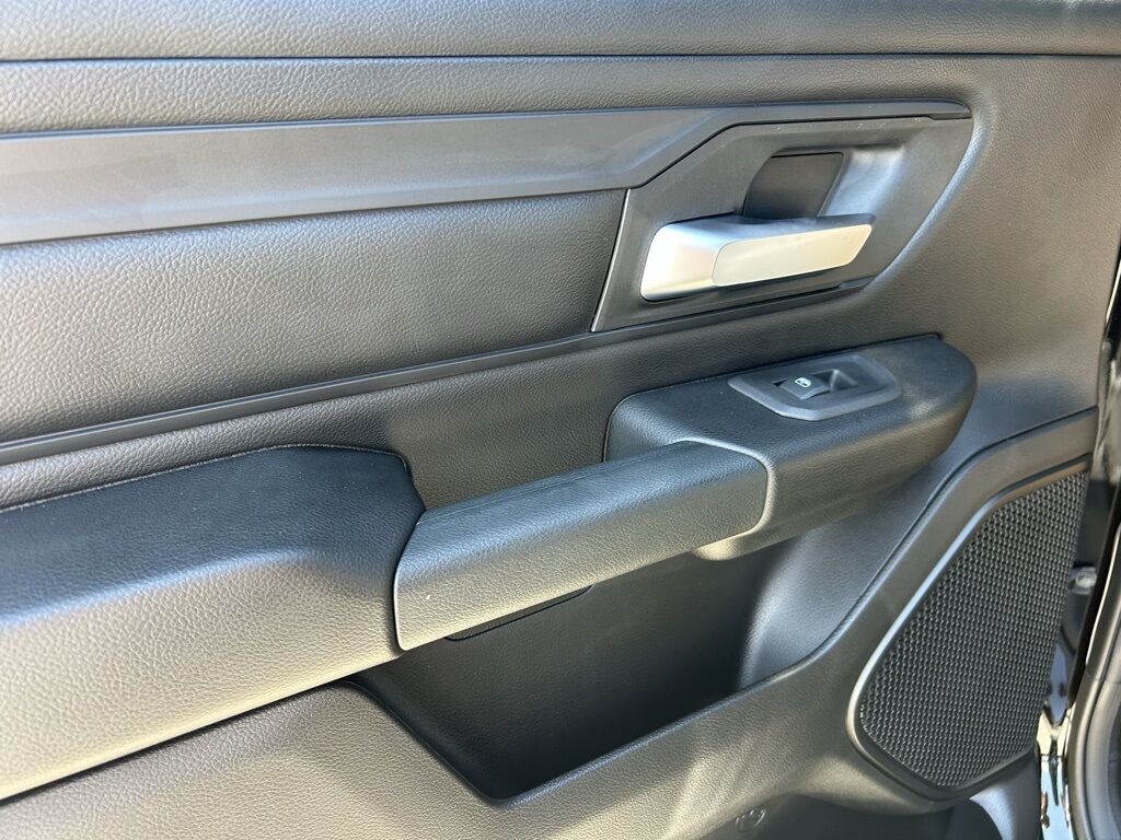 2026 Ram 1500 Tradesman Crestwood KY