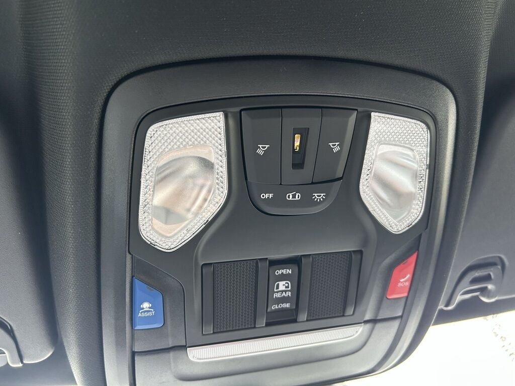 2026 Ram 1500 Tradesman Crestwood KY