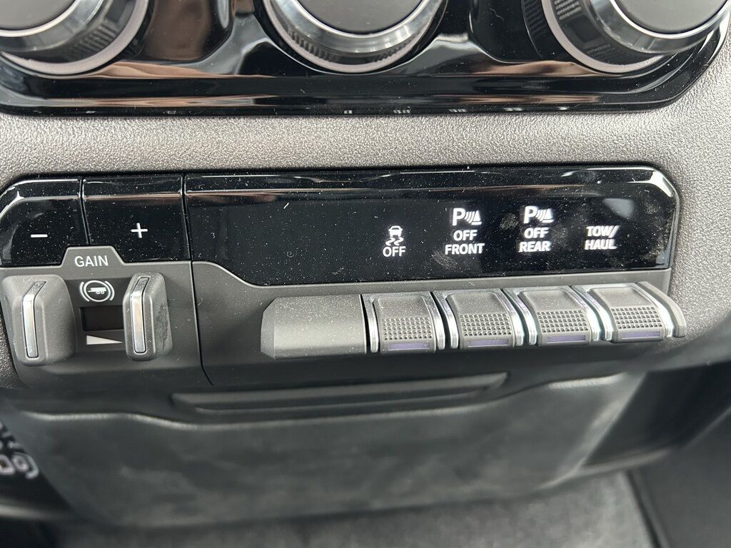 2026 Ram 1500 Tradesman Crestwood KY