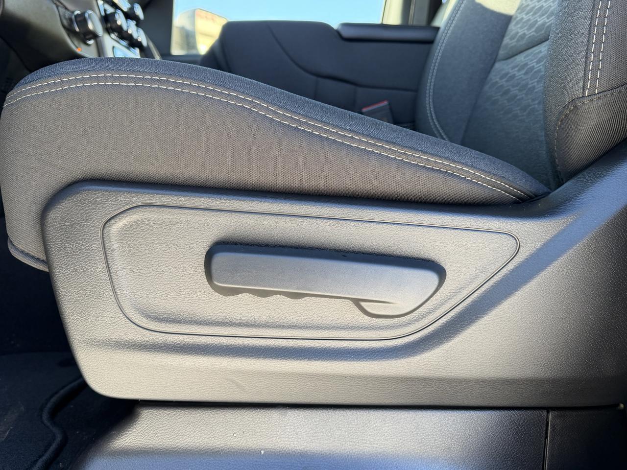 2026 Ram 1500 Tradesman Crew Cab 4x4 | 3L Hurricane | Forged Blue | Remote Start | Backup Camera | Towing Prep Redwater AB