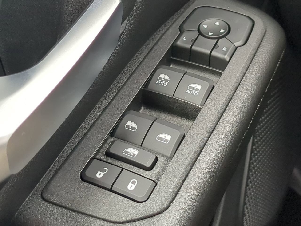 2026 Ram 1500 Tradesman Appleton WI