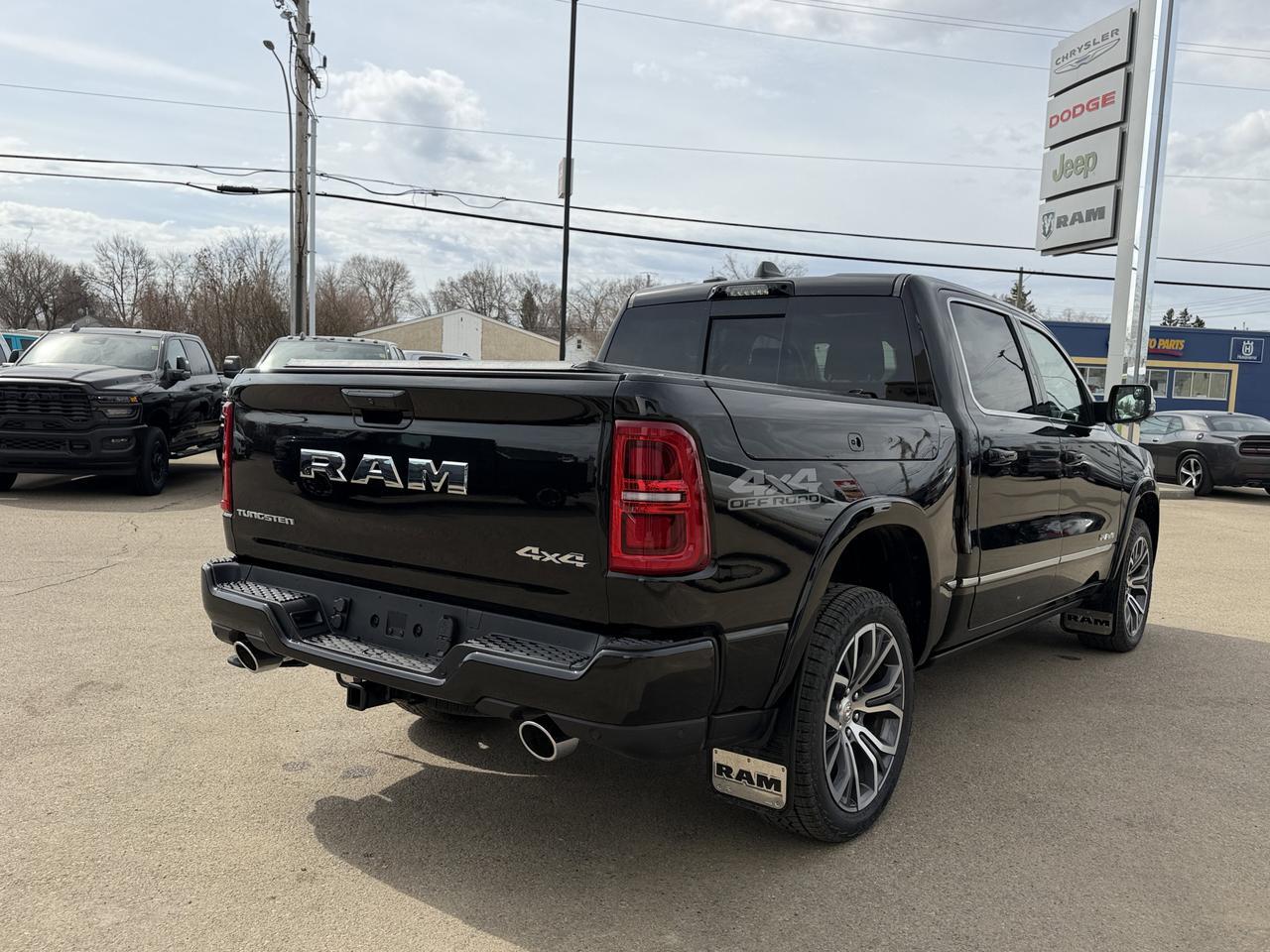 2026 Ram 1500 Tungsten 4x4 | Diamond Black | Hurricane HO I6 | 22IN Wheels | 23-Speaker Klipsch Audio Redwater AB