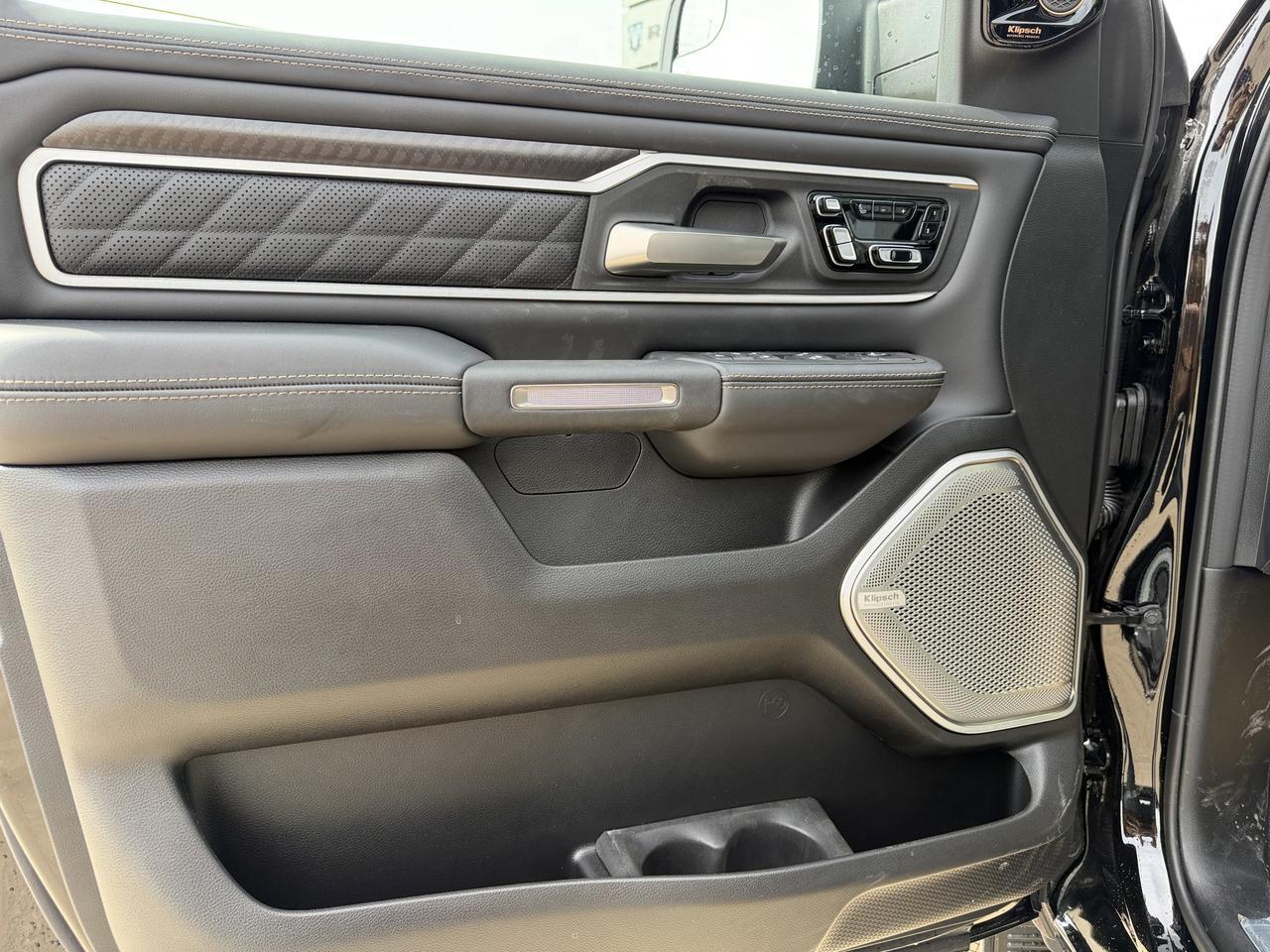 2026 Ram 1500 Tungsten 4x4 | Diamond Black | Hurricane HO I6 | 22IN Wheels | 23-Speaker Klipsch Audio Redwater AB
