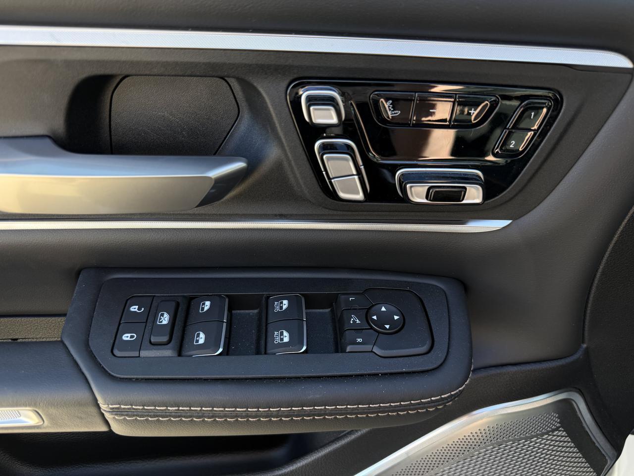 2026 Ram 1500 Tungsten Crew Cab 4x4 | 3L Hurricane | 22IN Wheels | Klipsch Audio | Massaging Leather | Sunroof Redwater AB