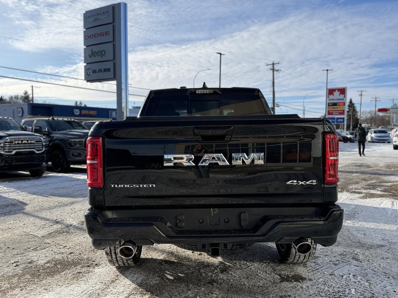 2026 Ram 1500 Tungsten Crew Cab 4x4 | 3L Hurricane | Premium Leather | Dual Pane Sunroof | NAV | 22IN Wheels Redwater AB