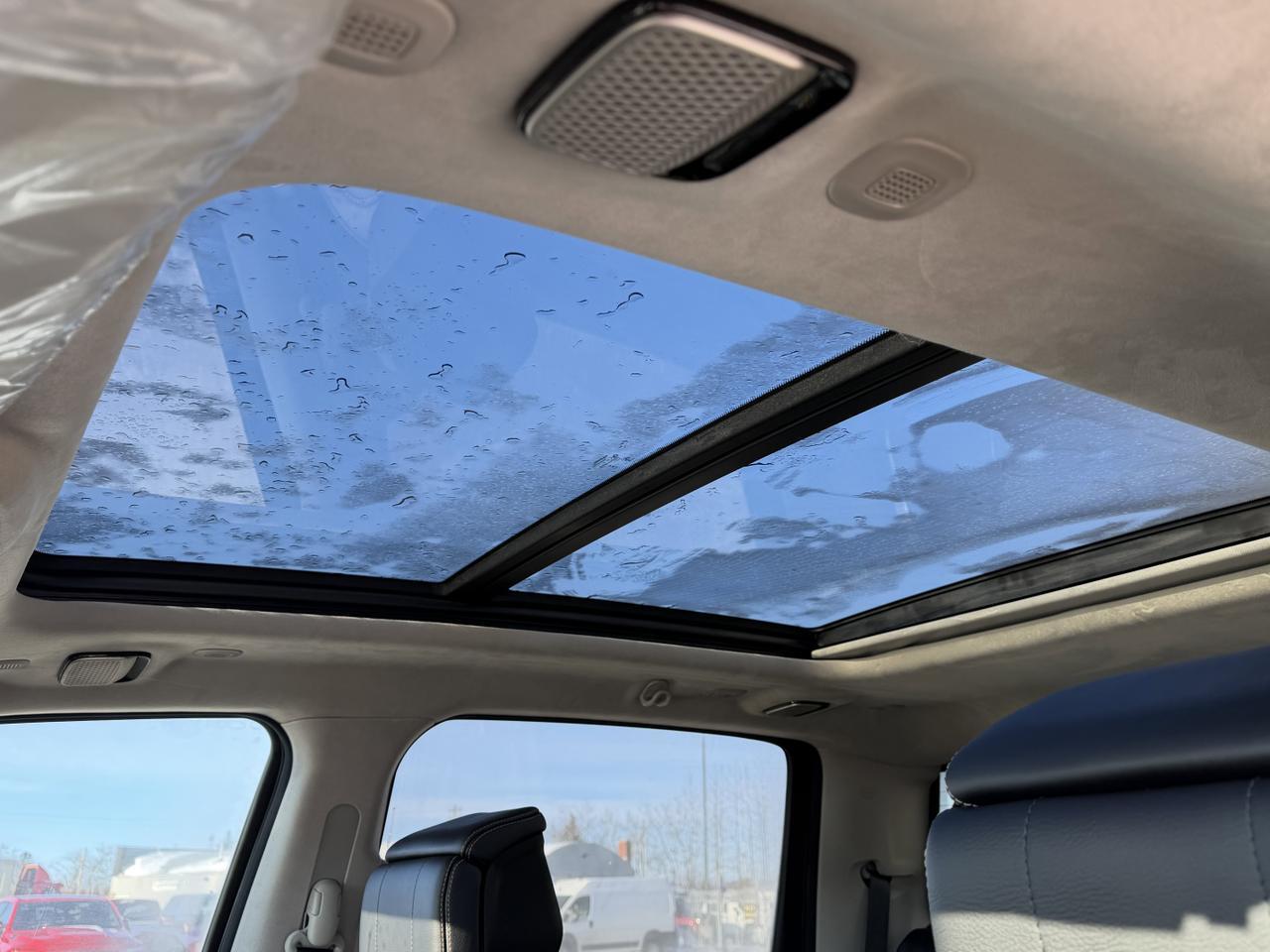 2026 Ram 1500 Tungsten Crew Cab 4x4 | 3L Hurricane | Premium Leather | Dual Pane Sunroof | NAV | 22IN Wheels Redwater AB